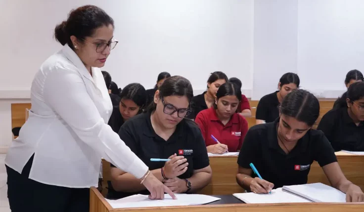 Chitkara University faculty guiding a student exploring future proof careers in the classroom