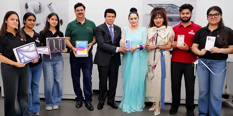 Apple Powered Campus Experience Centre Radius Elevate Chitkara University